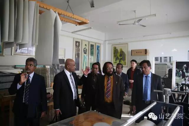 斯里兰卡科伦坡视觉和表演艺术大学一行访问山艺美术学院