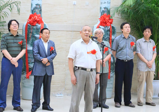 山东艺术学院美术学院2014届毕业生优秀作品展在山东省文化馆开幕