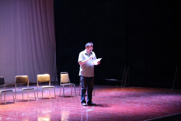 第二次法国新人电影节导演见面会在山艺传媒学院演播厅举行