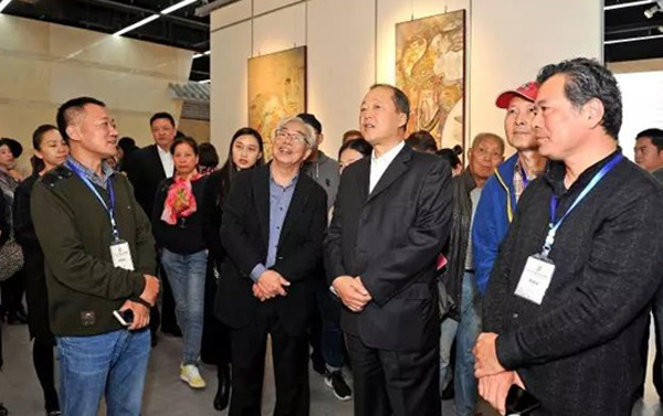 美术学院获奖师生参加永乐宫书画艺术节开幕式